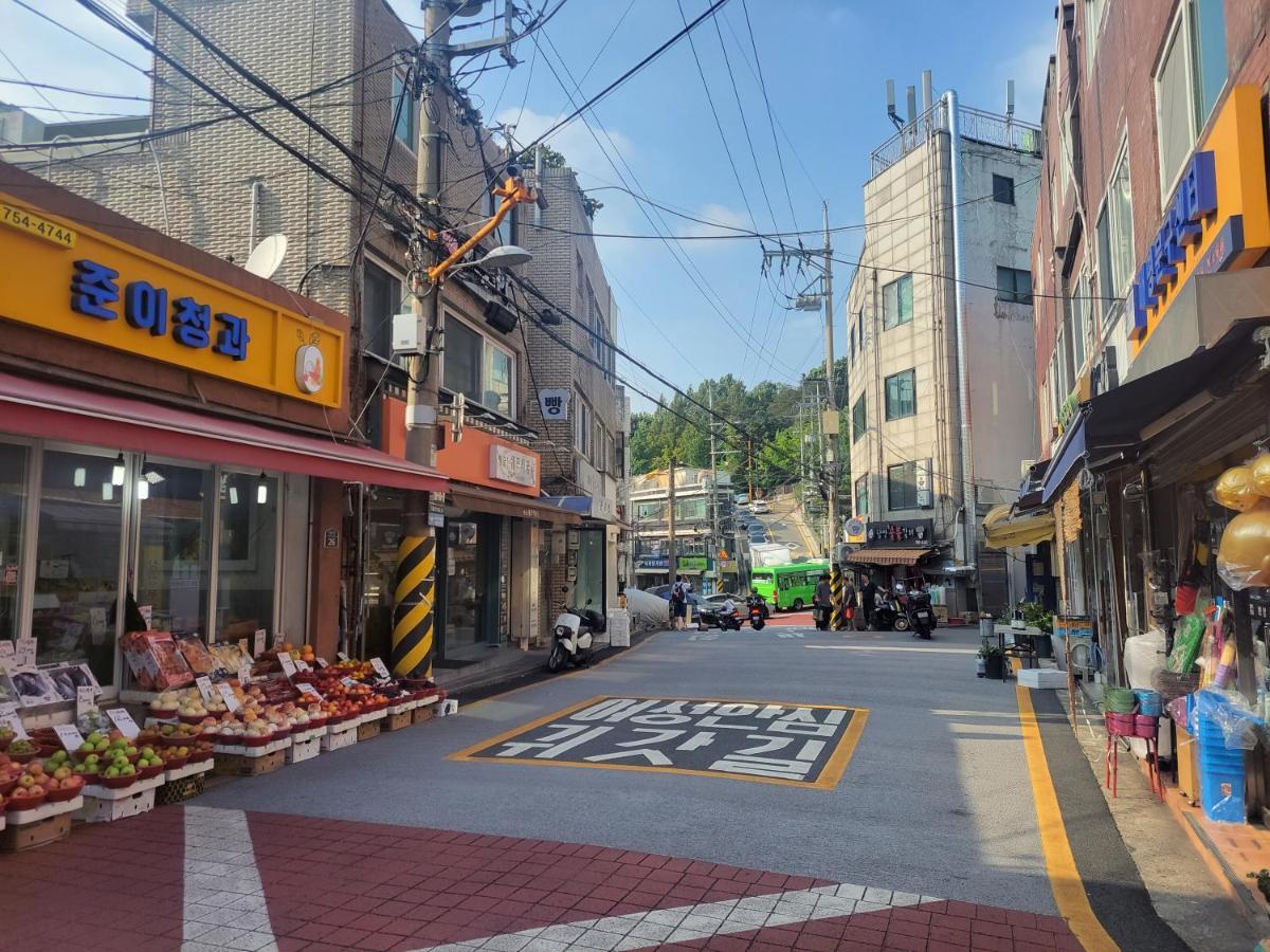 Newly Renovated 2 Bedroom Apartment #7 Seoul Bagian luar foto