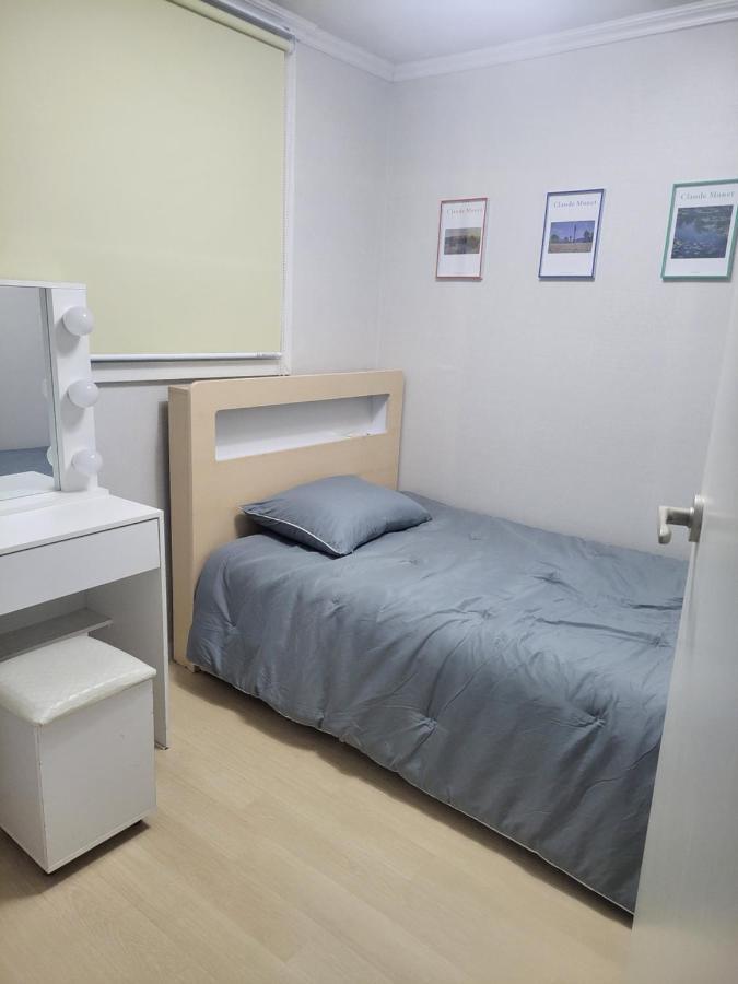 Newly Renovated 2 Bedroom Apartment #7 Seoul Bagian luar foto