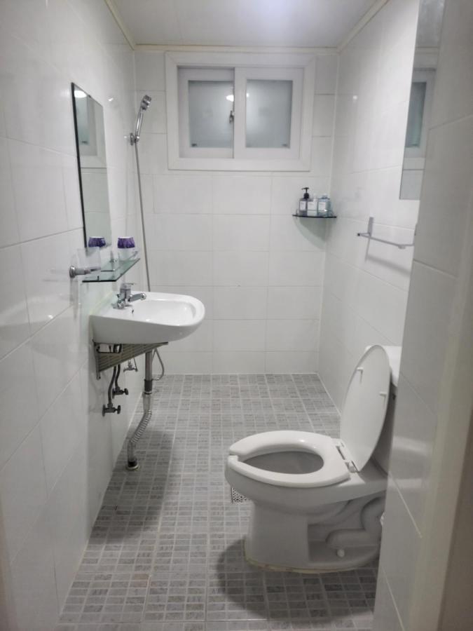 Newly Renovated 2 Bedroom Apartment #7 Seoul Bagian luar foto