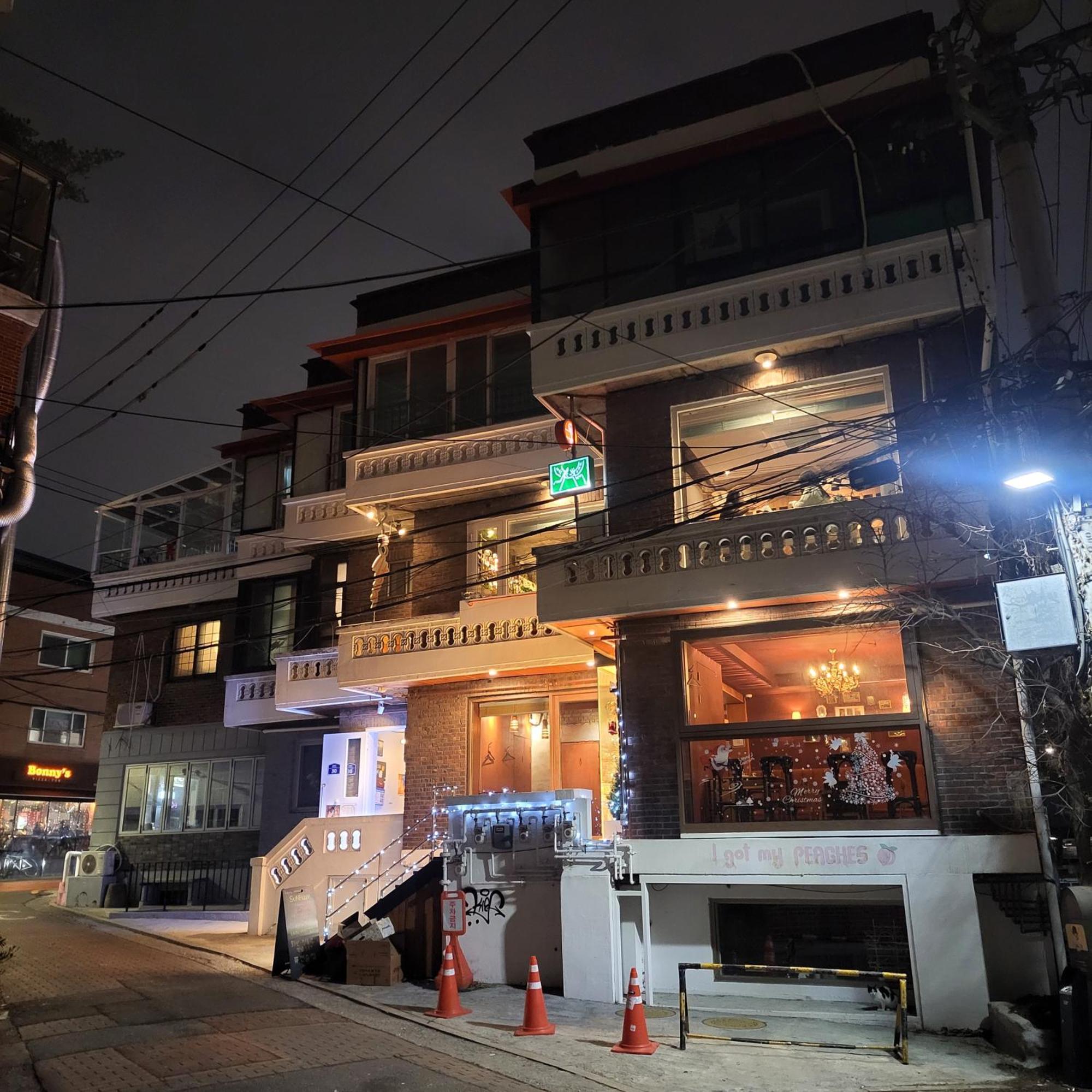 Newly Renovated 2 Bedroom Apartment #7 Seoul Bagian luar foto